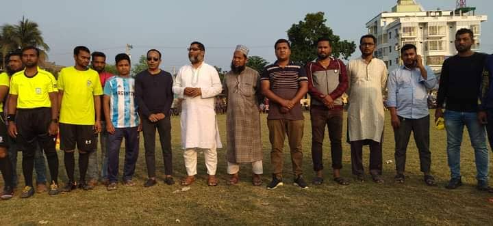 জীবননগরে সাবেক ফুটবল খেলোয়াড় স্মৃতি টুর্নামেন্টের উদ্বোধন