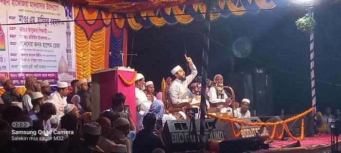 কুড়ুলগাছিতে তাফসিরুল কুরআন মাহফিল অনুষ্ঠিত