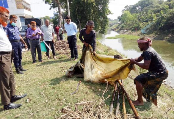 স্বরসতী খালের অবৈধ বাঁধ অপসারণ