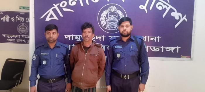 দামুড়হুদার কোমরপুরে গরু চোর কাটু আটক, গরু উদ্ধার