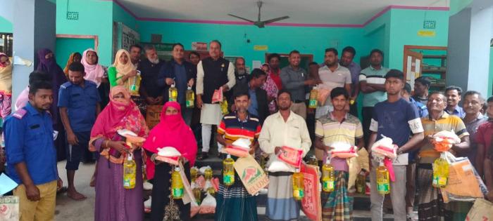 কার্পাসডাঙ্গায় ভর্তুকি মূল্যে টিসিবির পণ্য বিক্রি শুরু