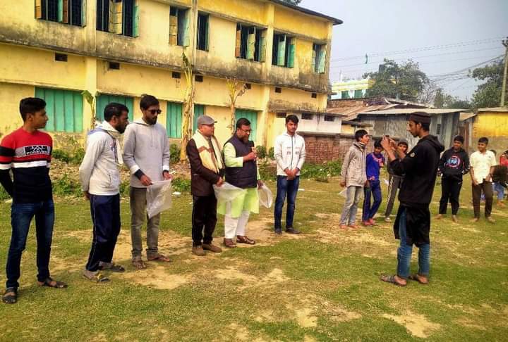 আন্দুলবাড়ীয়ায় পরিষ্কার-পরিচ্ছন্ন অভিযান সম্পন্ন