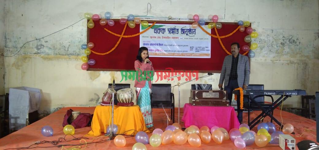 দামুড়হুদায় ইসমাইল হোসেনের একক সংগীতানুষ্ঠান