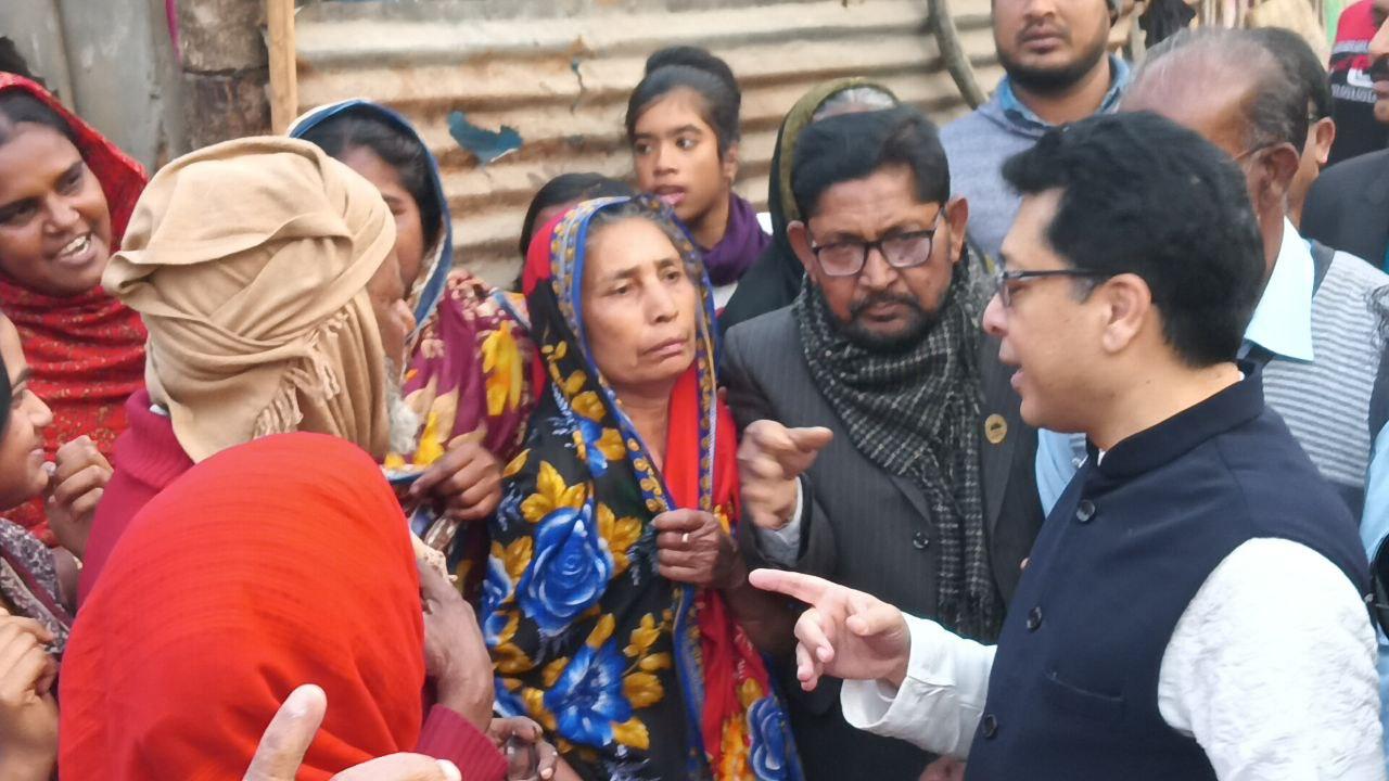 মুজিবনগরে জনপ্রশাসন প্রতিমন্ত্রীর গণসংযোগ