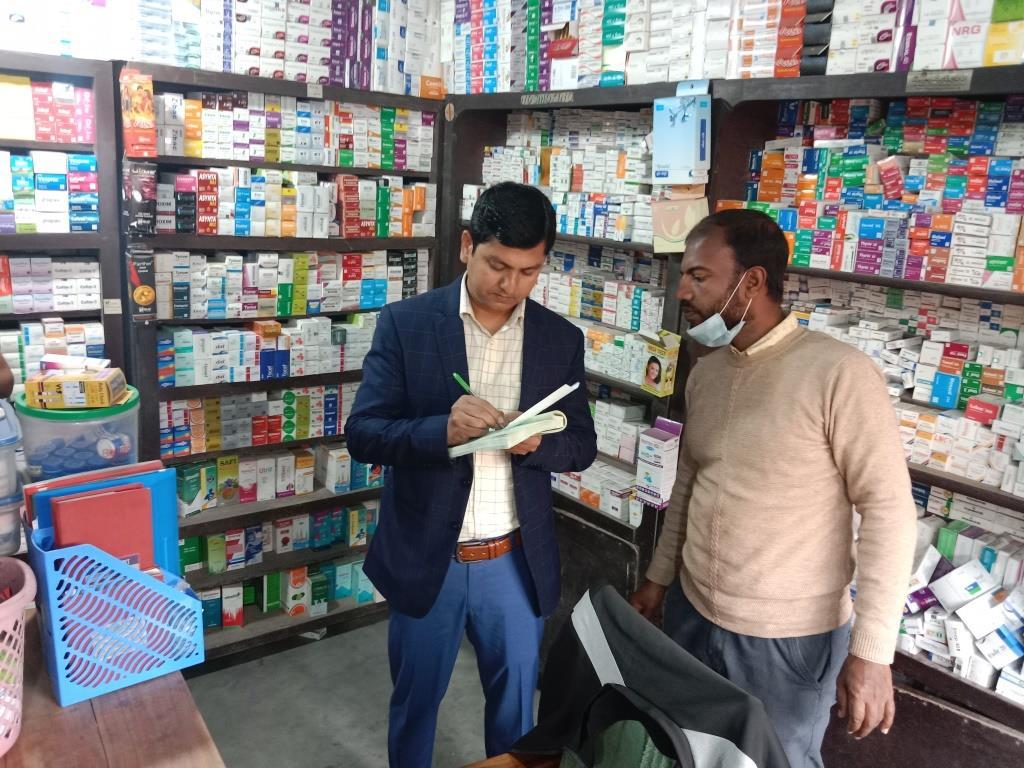 দর্শনায় চার ব্যবসায়ীকে ২১ হাজার টাকা জরিমানা