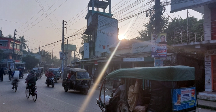 ৩ দিন পর চুয়াডাঙ্গায় উঁকি দিয়েছে সূর্য, জনজীবনে স্বস্তি
