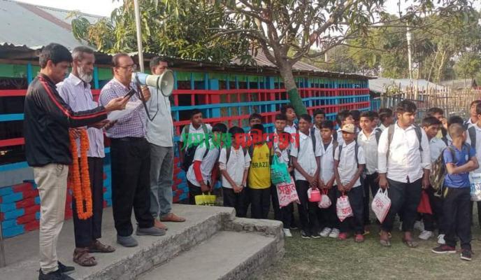 আলমডাঙ্গার মাধবপুরে হাইস্কুলে মাতৃভাষা দিবস পালন