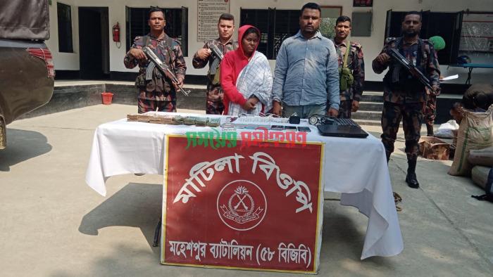 মহেশপুর সীমান্তে তিন ভারতীয় নাগরিক আটক