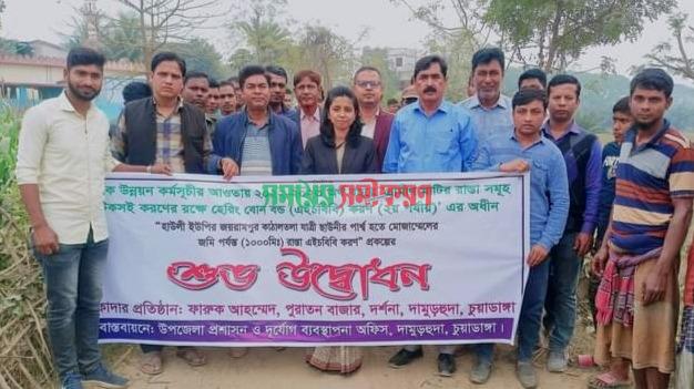 দামুড়হুদার জয়রামপুরে মাটির রাস্তা এইচবিবিকরণ কাজের উদ্বোধন
