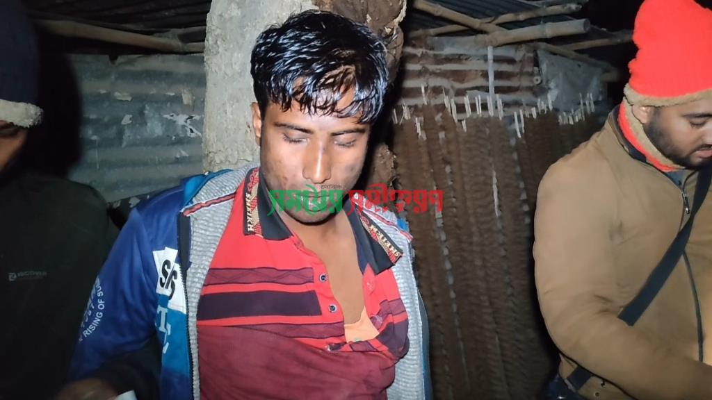 মেহেরপুরে ১৫ লাখ টাকার হেরোইনসহ আটক ৩