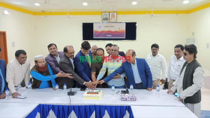মুজিবনগরে ভোরের কাগজের ৩১তম প্রতিষ্ঠাবার্ষিকী পালন