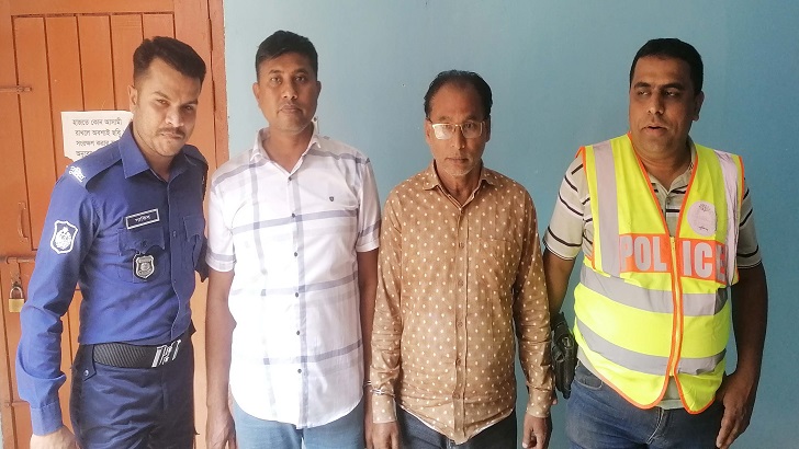 ‘সুদখোরদের’ জুলুমে এলাকা ছাড়া হচ্ছে গরিব ও অসহায় মানুষ