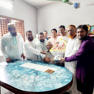এমপি ছেলুন জোয়ার্দ্দারের সঙ্গে পরিবেশক সমিতির সৌজন্য সাক্ষাৎ