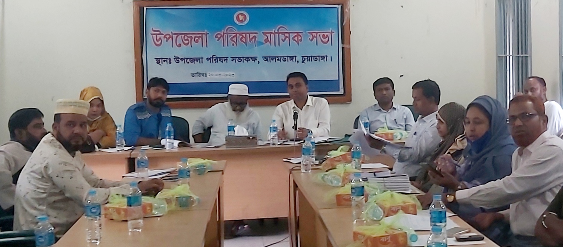 আলমডাঙ্গায় মাসিক আইনশৃঙ্খলা কমিটি ও বনিক সমিতির সভা অনুষ্ঠিত