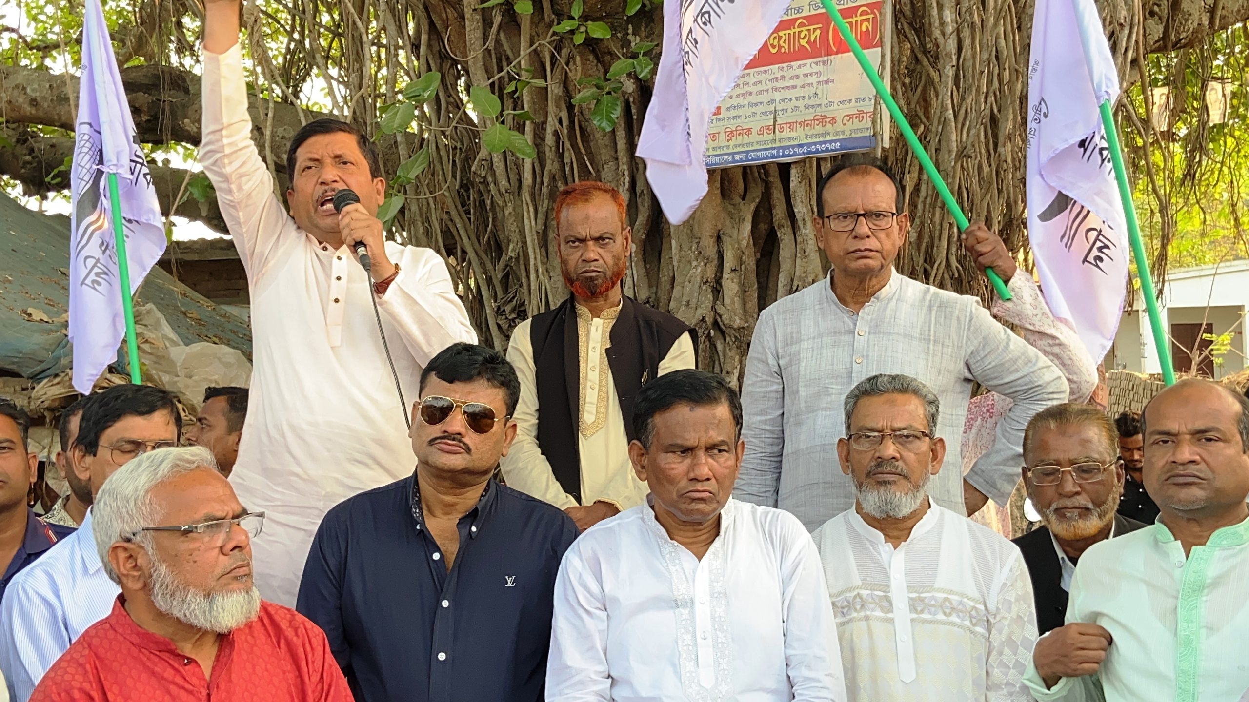 নাগদাহ ও আইলহাঁস ইউপি নির্বাচনের গণসংযোগ ও পথসভায় টোটন জোয়ার্দ্দার