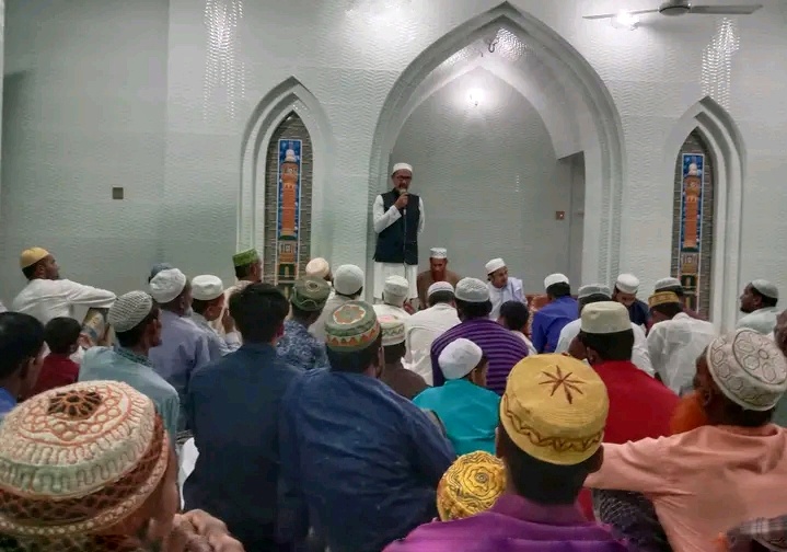 গাংনীর জুগিন্দায় জামে মসজিদের নতুন ভবন উদ্বোধন