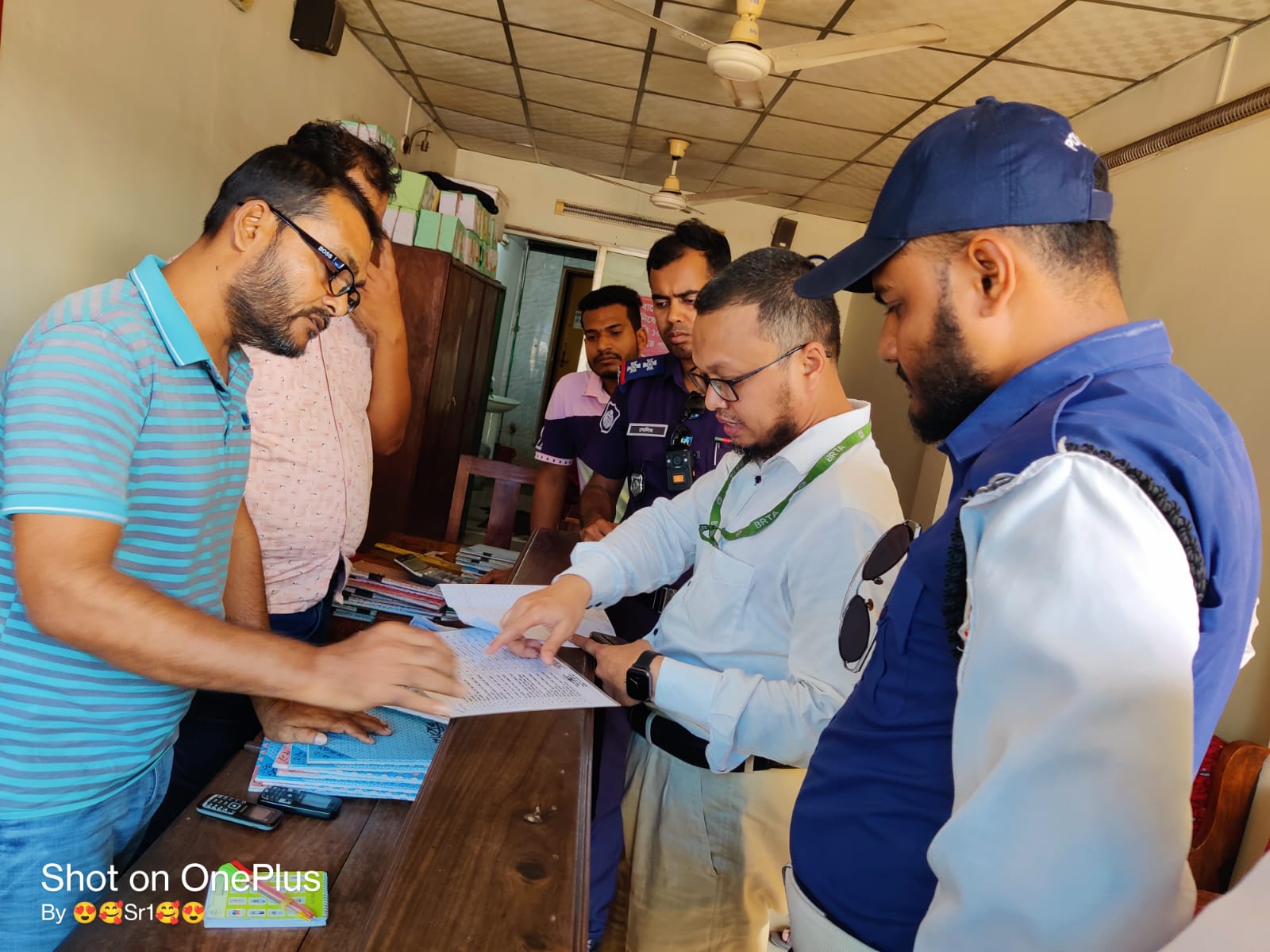চুয়াডাঙ্গায় বাড়তি ভাড়া আদায় প্রতিরোধে অভিযান