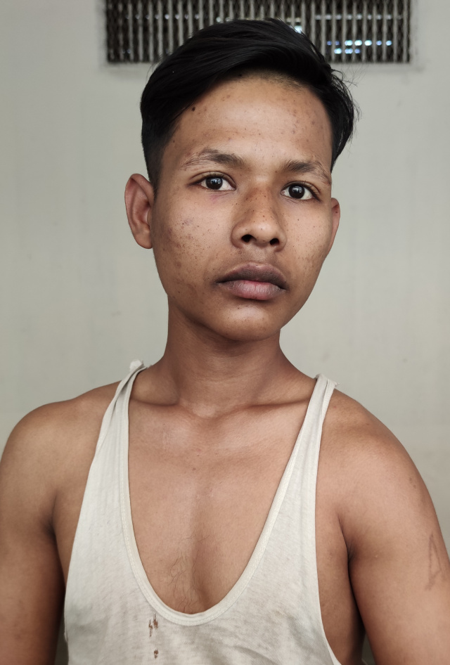 আলমডাঙ্গায় চোরাই মালামালসহ যুবক আটক