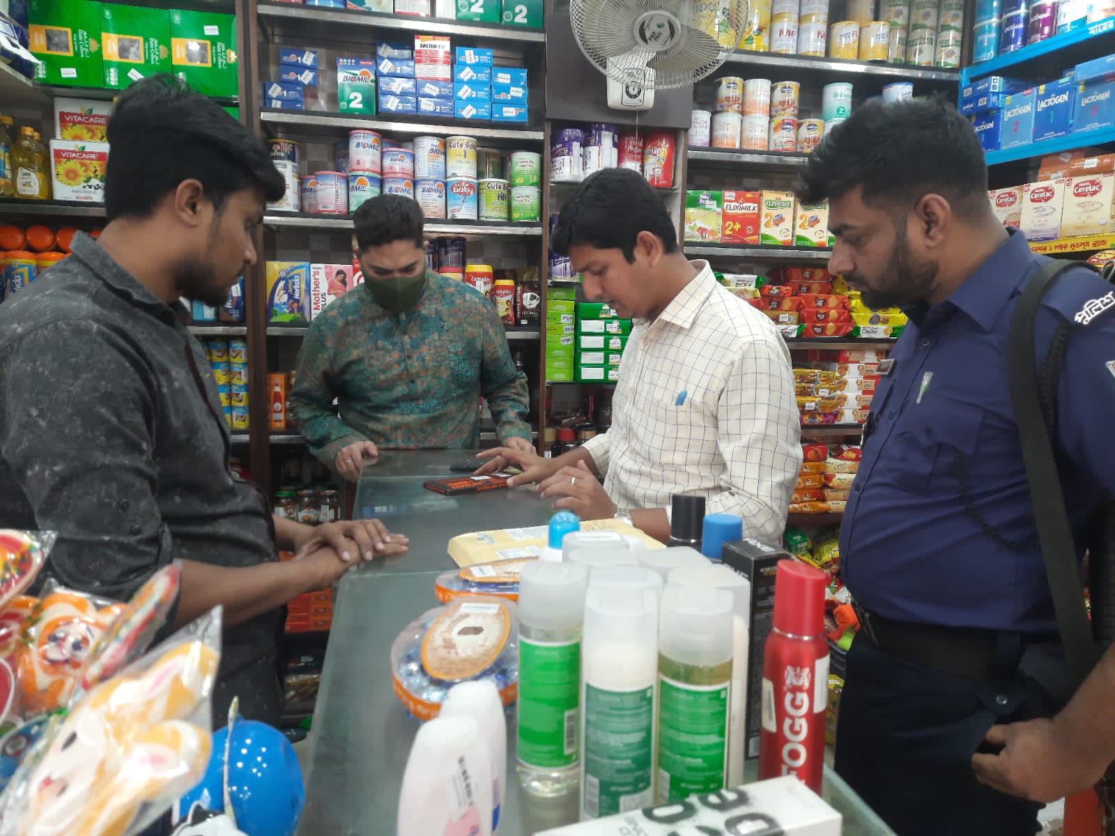 চুয়াডাঙ্গায় ভোক্তা অধিকার সংরক্ষণ অধিদপ্তরের অভিযান