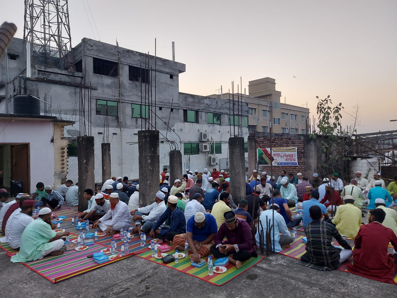 চুয়াডাঙ্গায় পরিবেশক সমিতির ইফতার মাহফিল