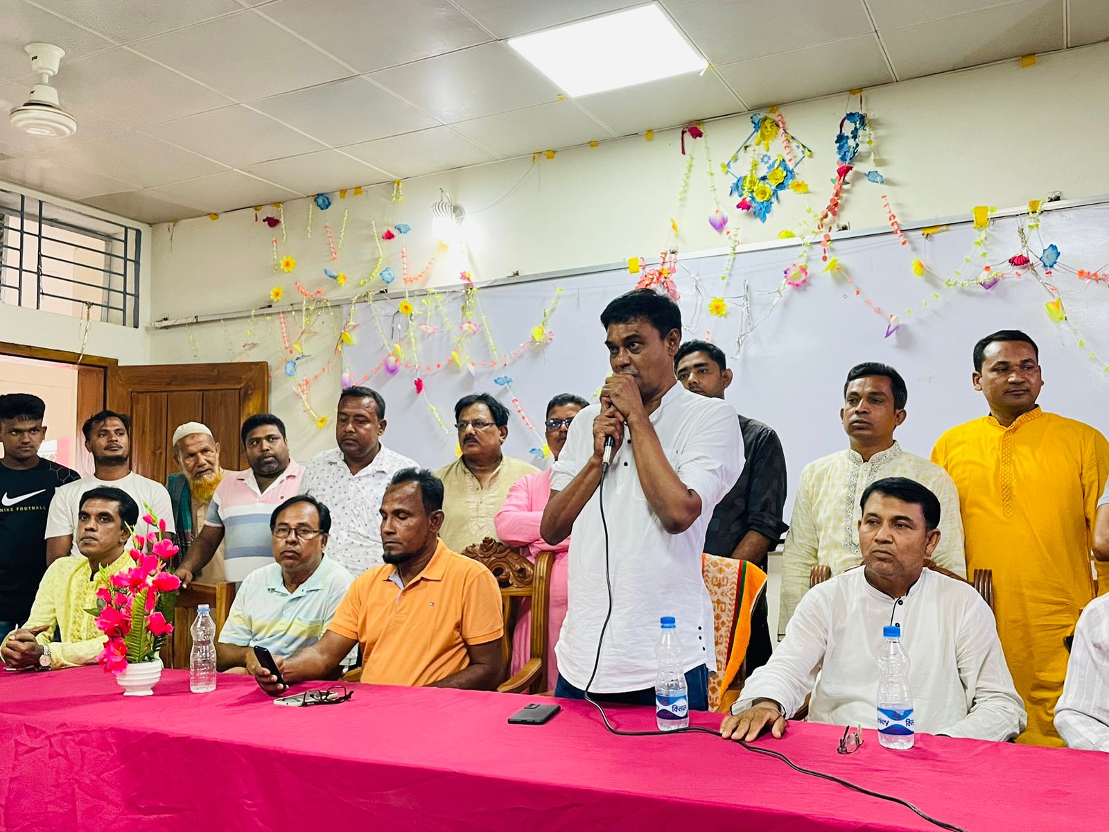 বাড়াদী ইউনিয়ন আওয়ামী যুবলীগের কর্মী সভায় নঈম জোয়ার্দ্দার