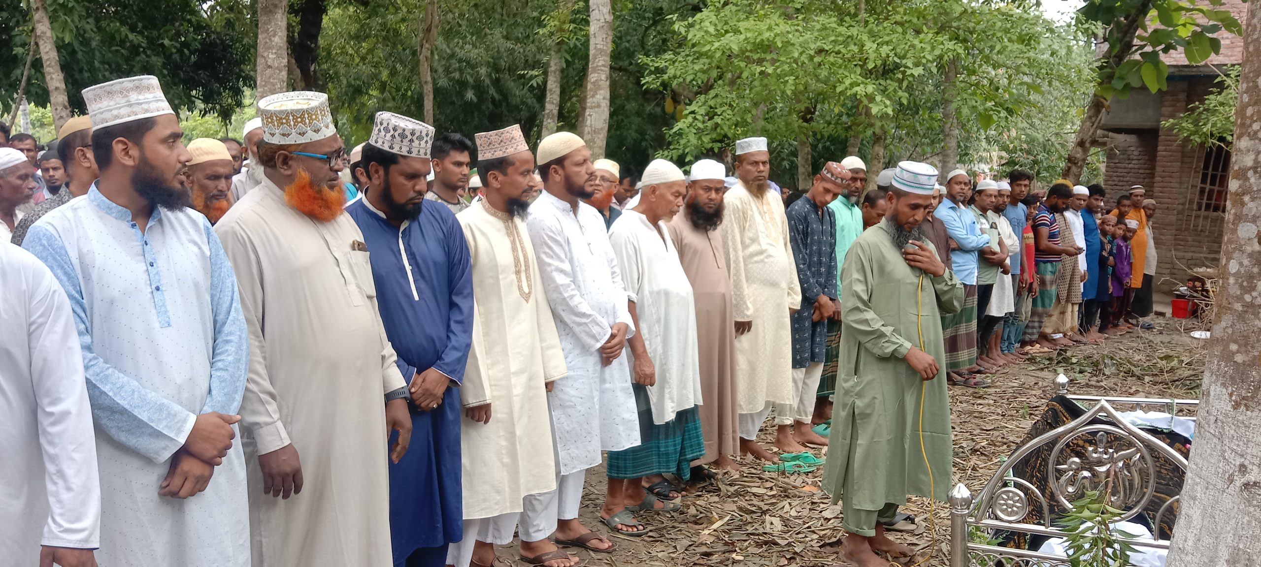 দেহাটি কেন্দ্রীয় জামে মসজিদের সভাপতি রুহুল আমীনের ইন্তেকাল