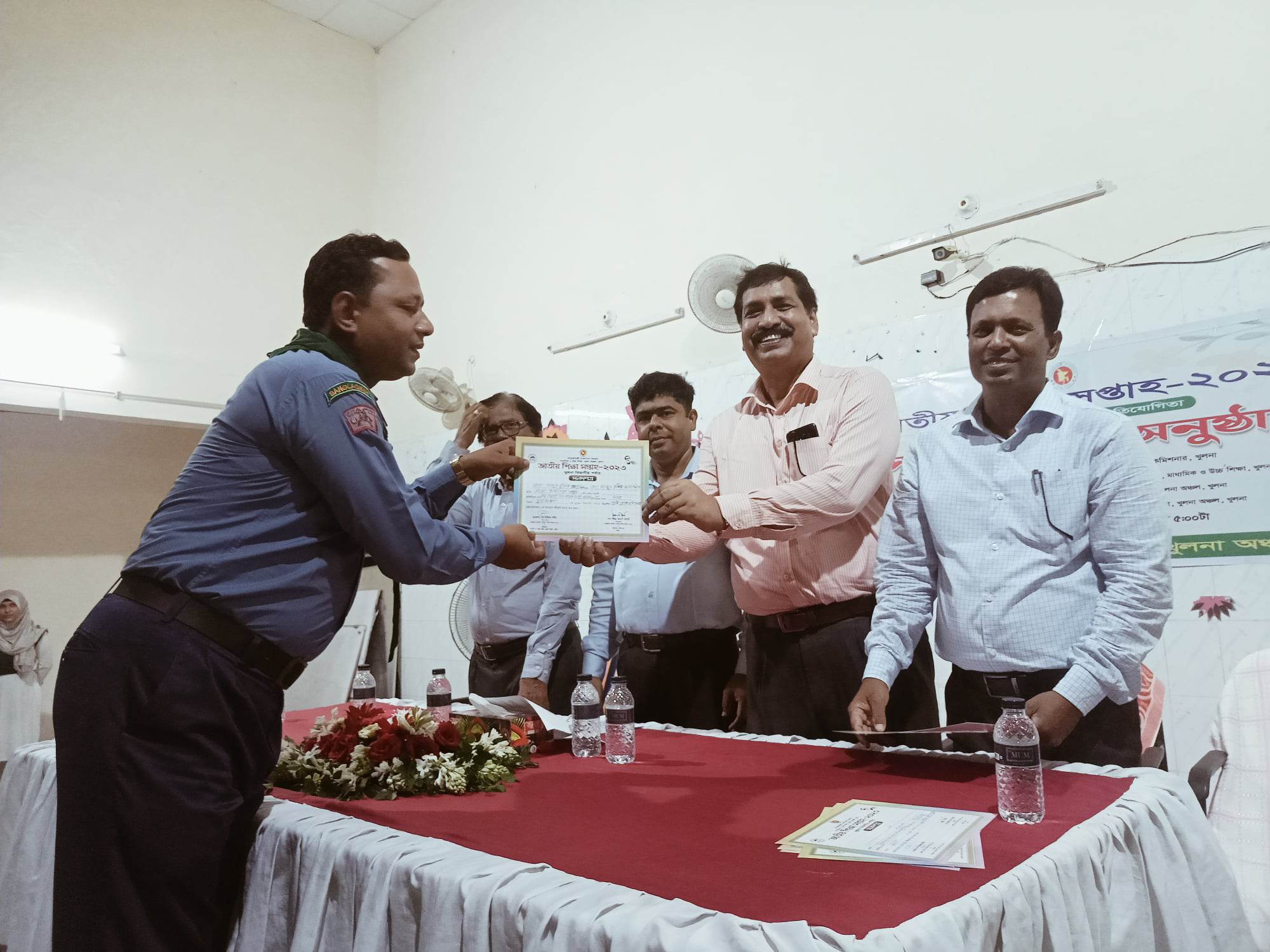 বিভাগীয় রোভার স্কাউটসে শ্রেষ্ঠ শিক্ষক মুকিত জোয়ার্দার