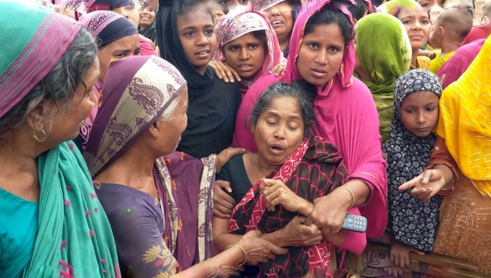 গাংনীতে লাটাহাম্বার উল্টে স্কুলছাত্রের মৃত্যু
