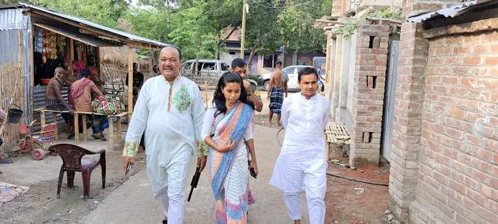 কার্পাসডাঙ্গায় বিভিন্ন উন্নয়ন প্রকল্প পরিদর্শনে ইউএনও রোকসানা মিতা