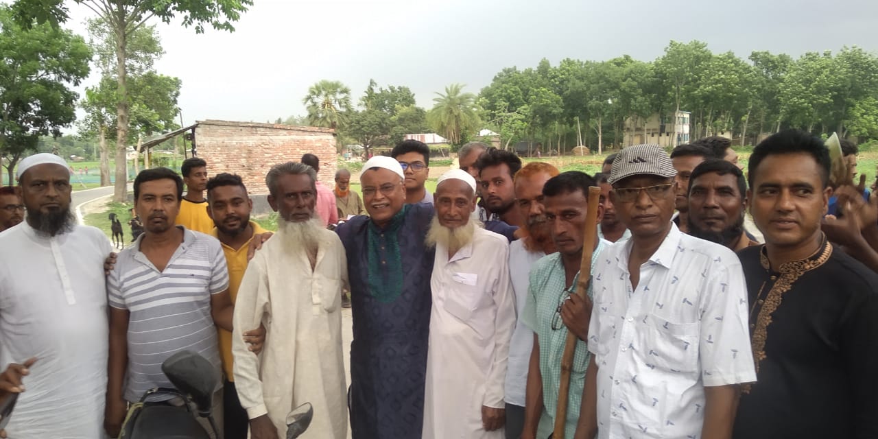 আলমডাঙ্গার বেলগাছি ইউনিয়নে কর্মী সভা ও গণসংযোগকালে আসাদুল হক বিশ্বাস