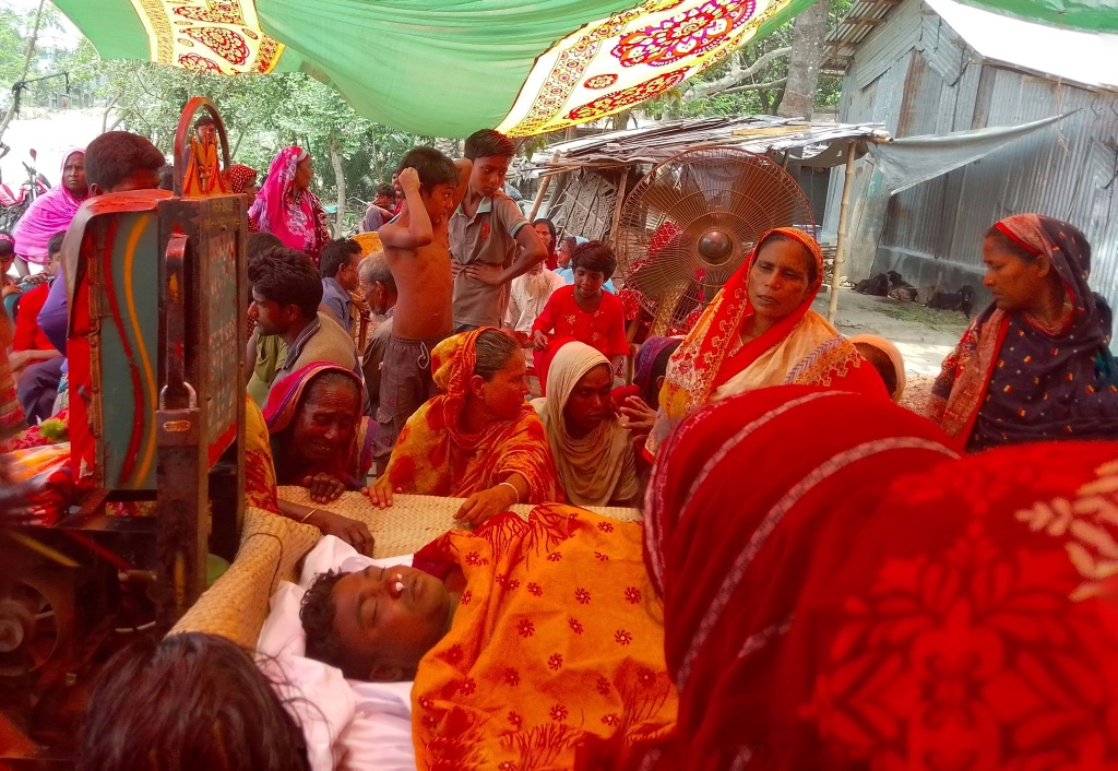 গাংনীতে বালু ব্যবসায়ীর রহস্যজনক মৃত্যু