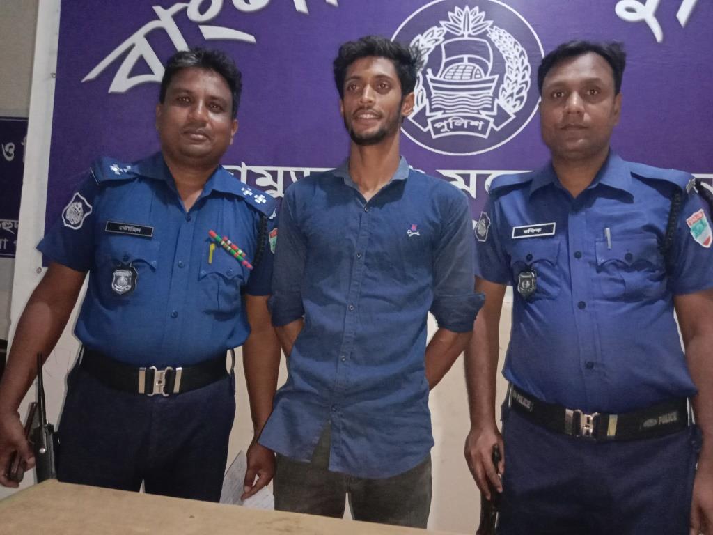 দামুড়হুদায় স্কুলছাত্রীকে উত্ত্যক্তের দায়ে যুবকের কারাদণ্ড