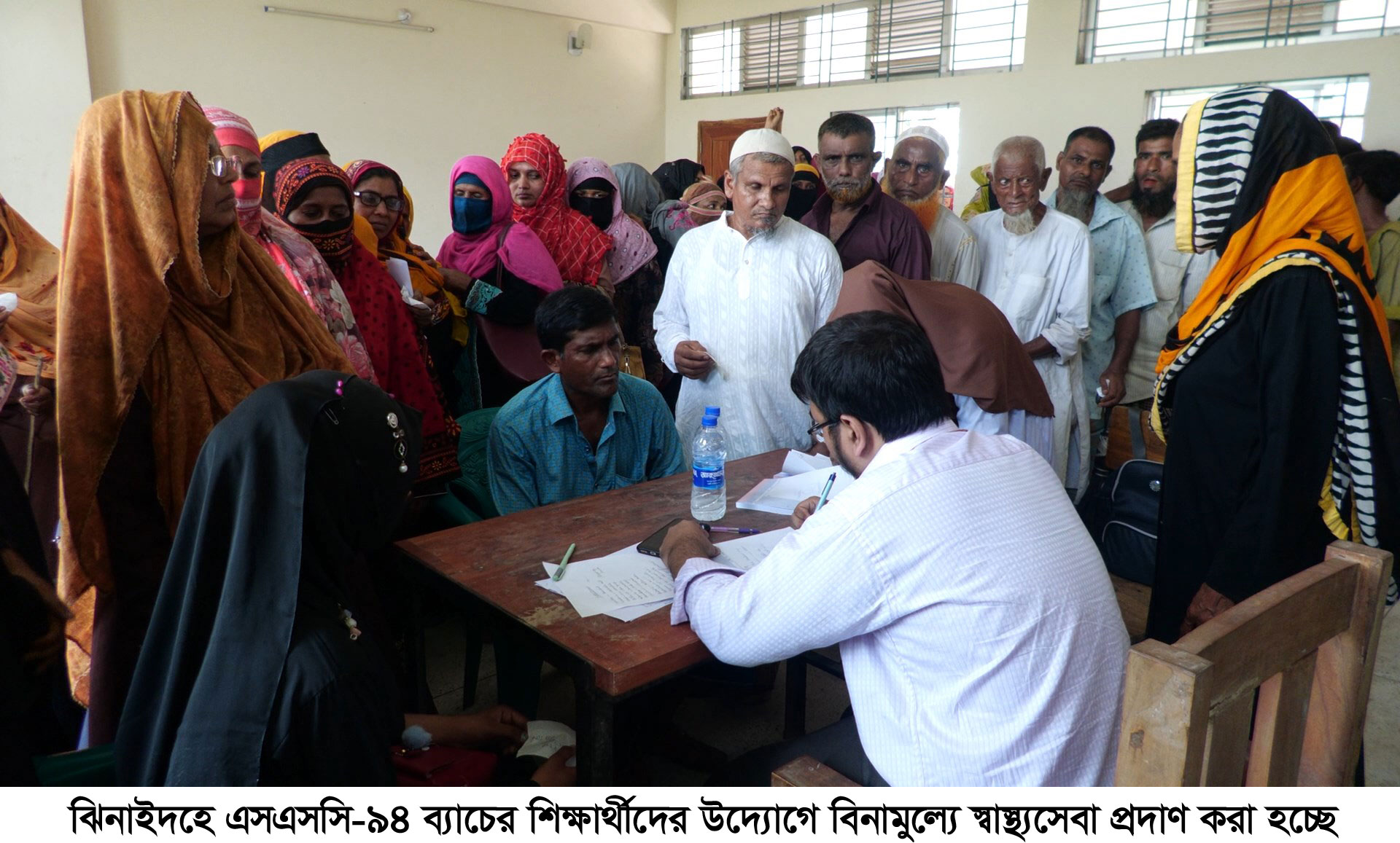 ঝিনাইদহে দুস্থ ও অসহায় ব্যক্তিদের বিনামূল্যে স্বাস্থ্যসেবা প্রদান