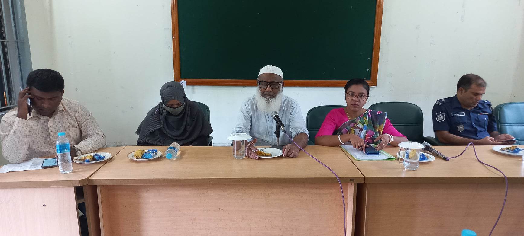 আলমডাঙ্গায় ঈদুল আজহা উপলক্ষে প্রস্তুতি সভা