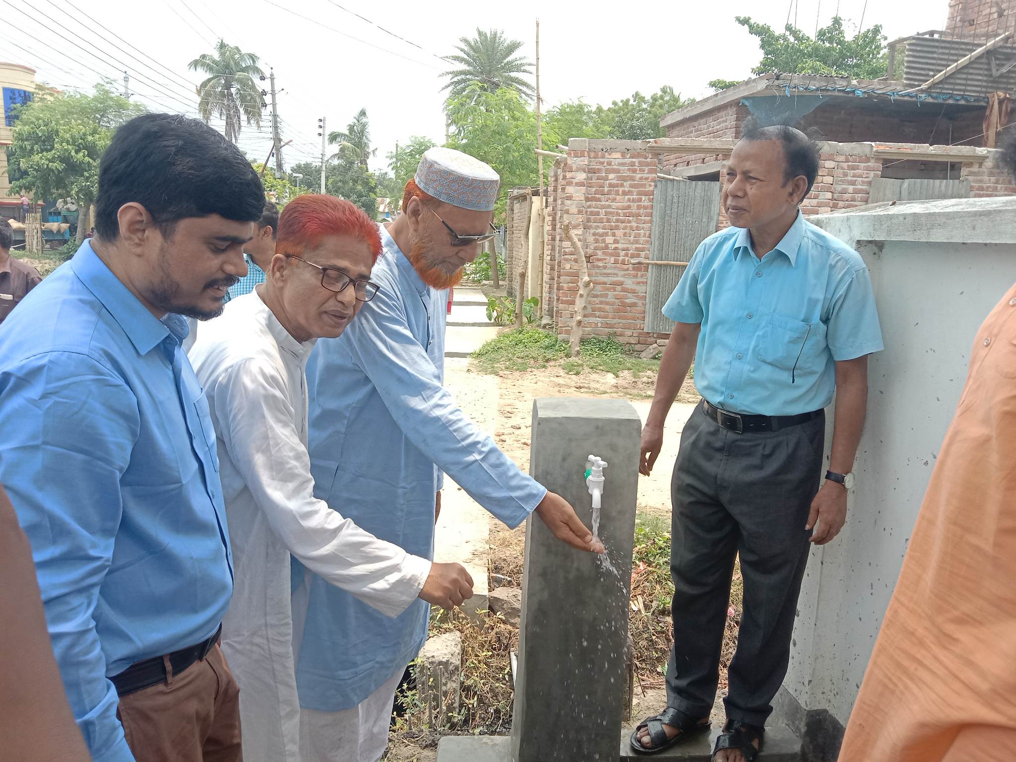 আলমডাঙ্গা পৌরসভায় পানি সাপ্লাইয়ের উদ্বোধন