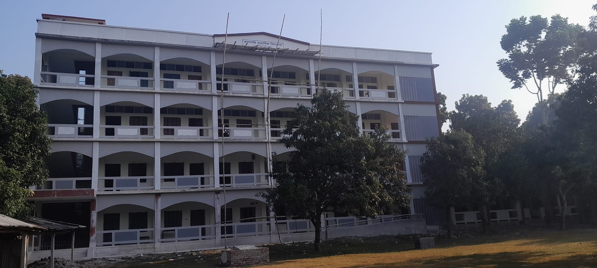 তড়িঘড়ি করেই তালসারি মাধ্যমিক বিদ্যালয়ের দুটি পদে নিয়োগ পরীক্ষা অনুষ্ঠিত, নিয়োগ বাণিজ্যের অভিযোগ