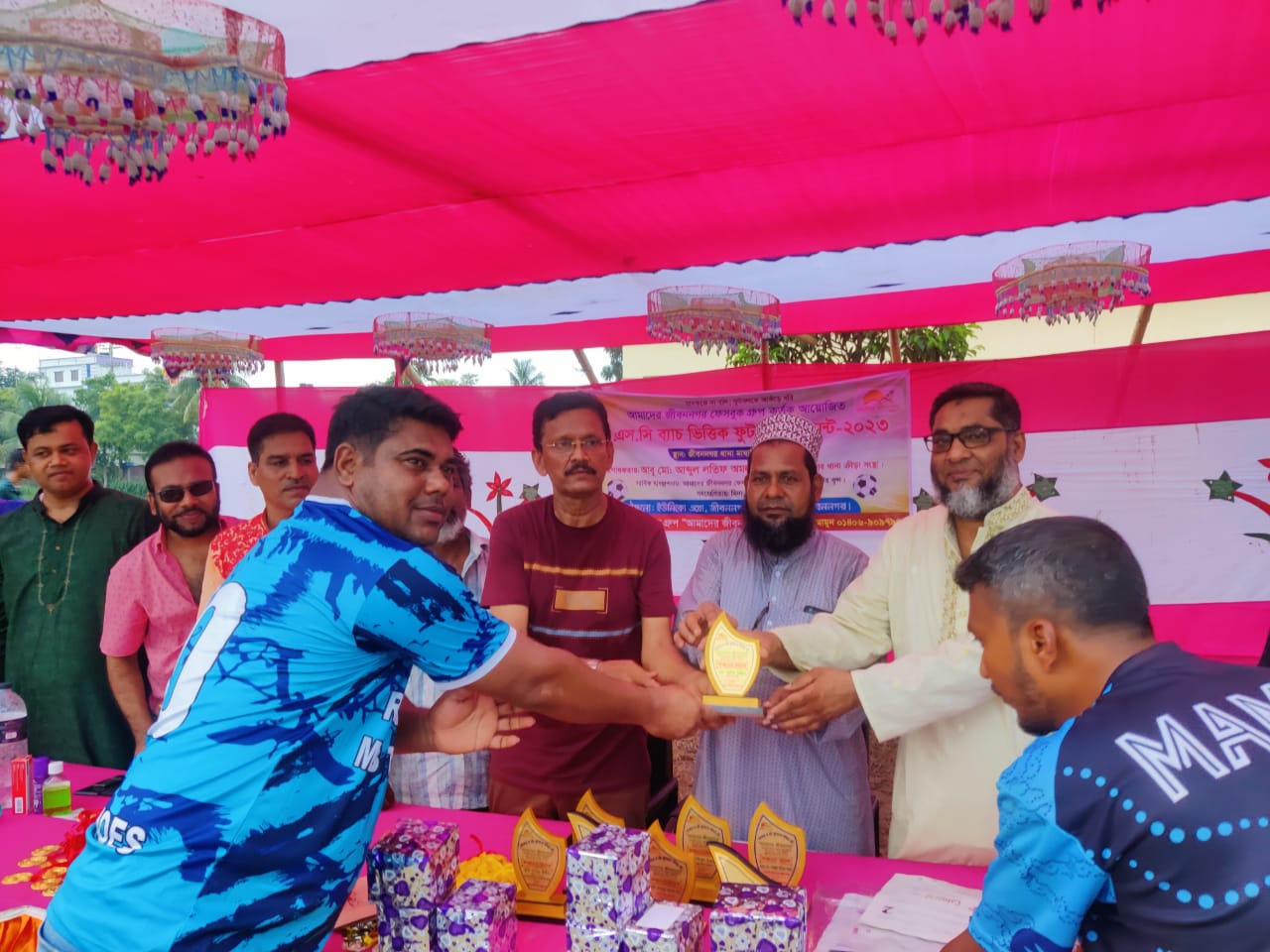 জীবননগরে এসএসসি ব্যাচভিত্তিক ফুটবল টুর্নামেন্টের ফাইনাল