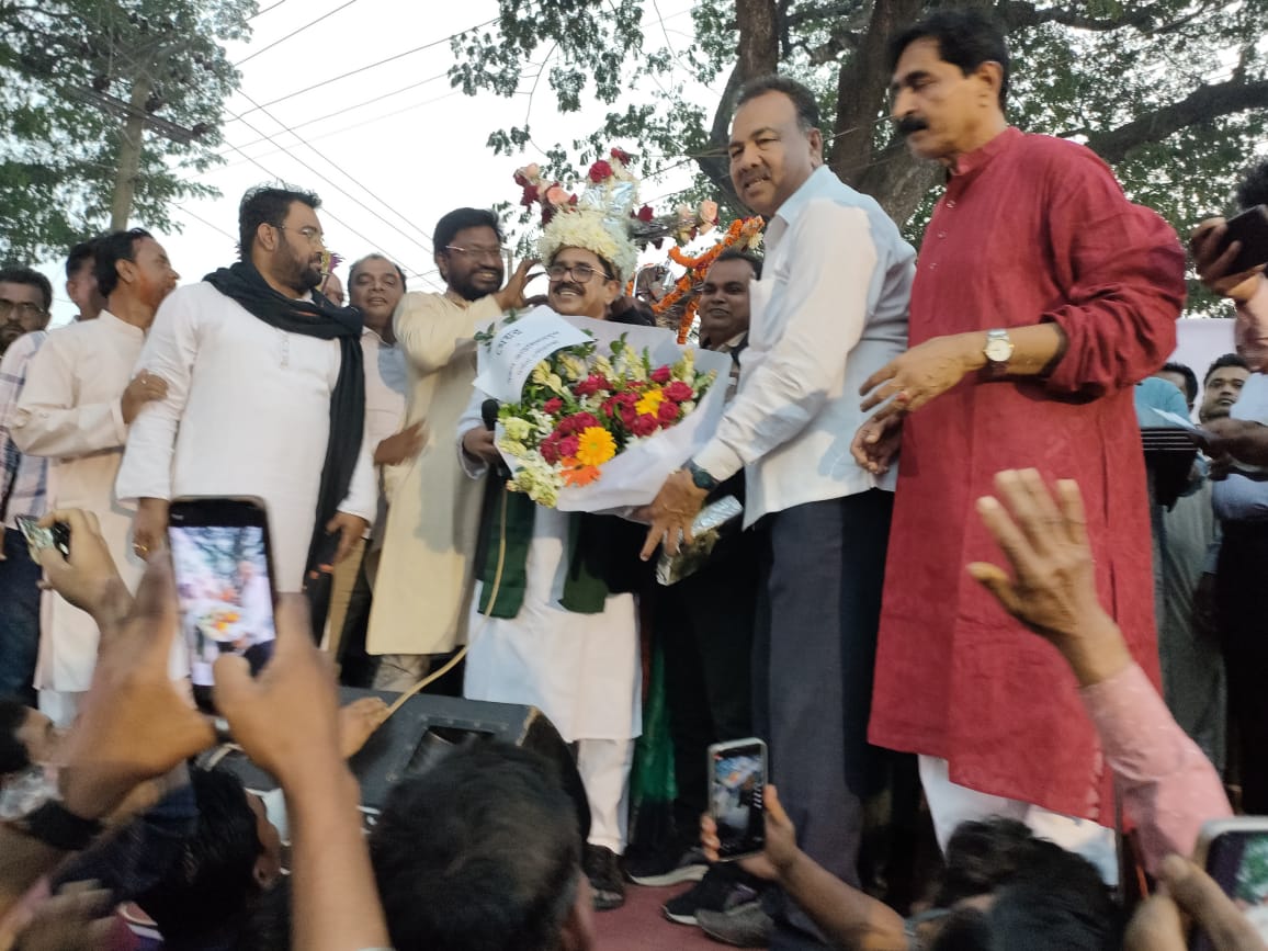চুয়াডাঙ্গা-২ আসনে আ.লীগের মনোনয়ন পাওয়ায় জীবননগর ও দর্শনায় আনন্দ মিছিল