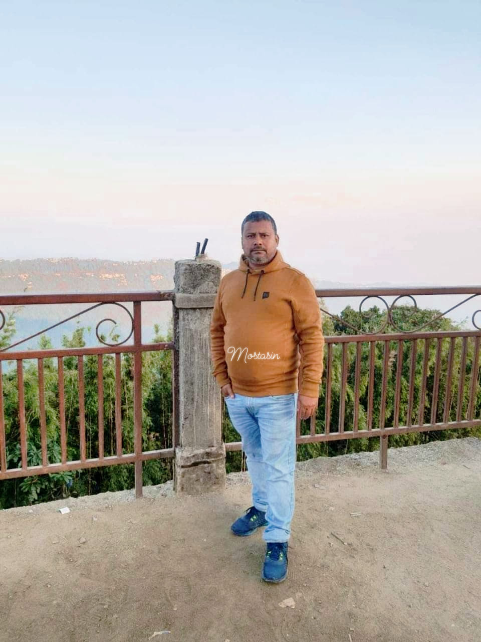 উথলীতে ব্যাডমিন্টন খেলার সময় হৃদরোগে জনির মৃত্যু
