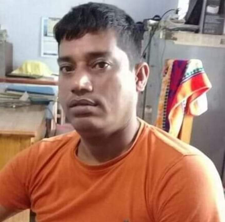ছুটি পেয়েও বাড়ি ফেরা হলো না পুলিশ কনস্টেবল মুকুলের