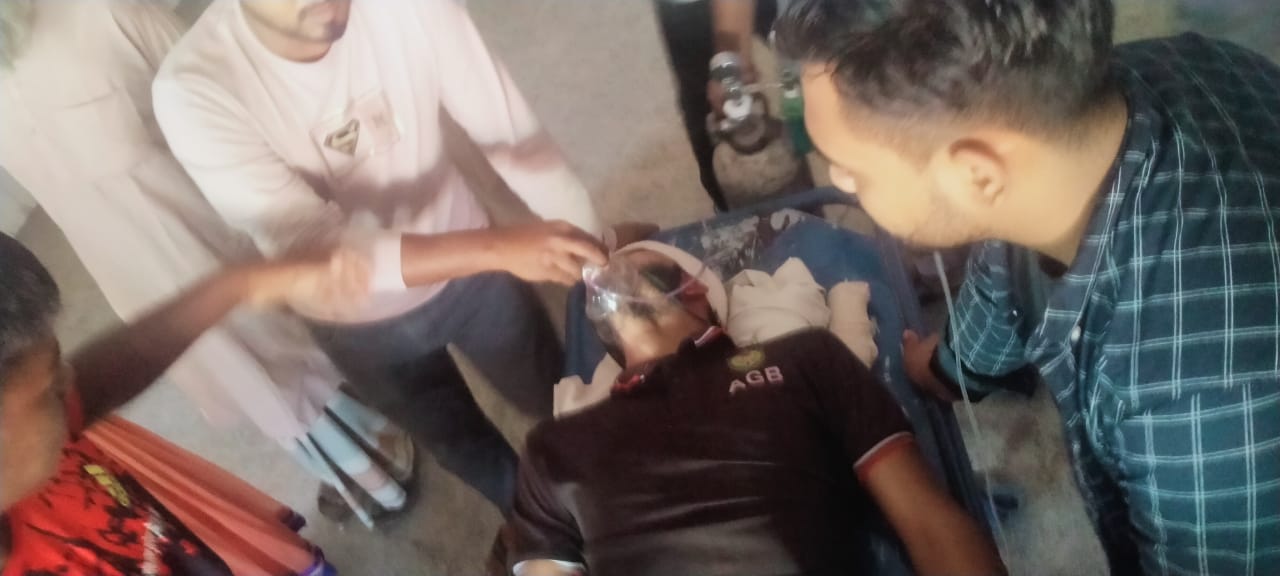 দামুড়হুদায় সড়ক দুর্ঘটনায় দুজন আহত
