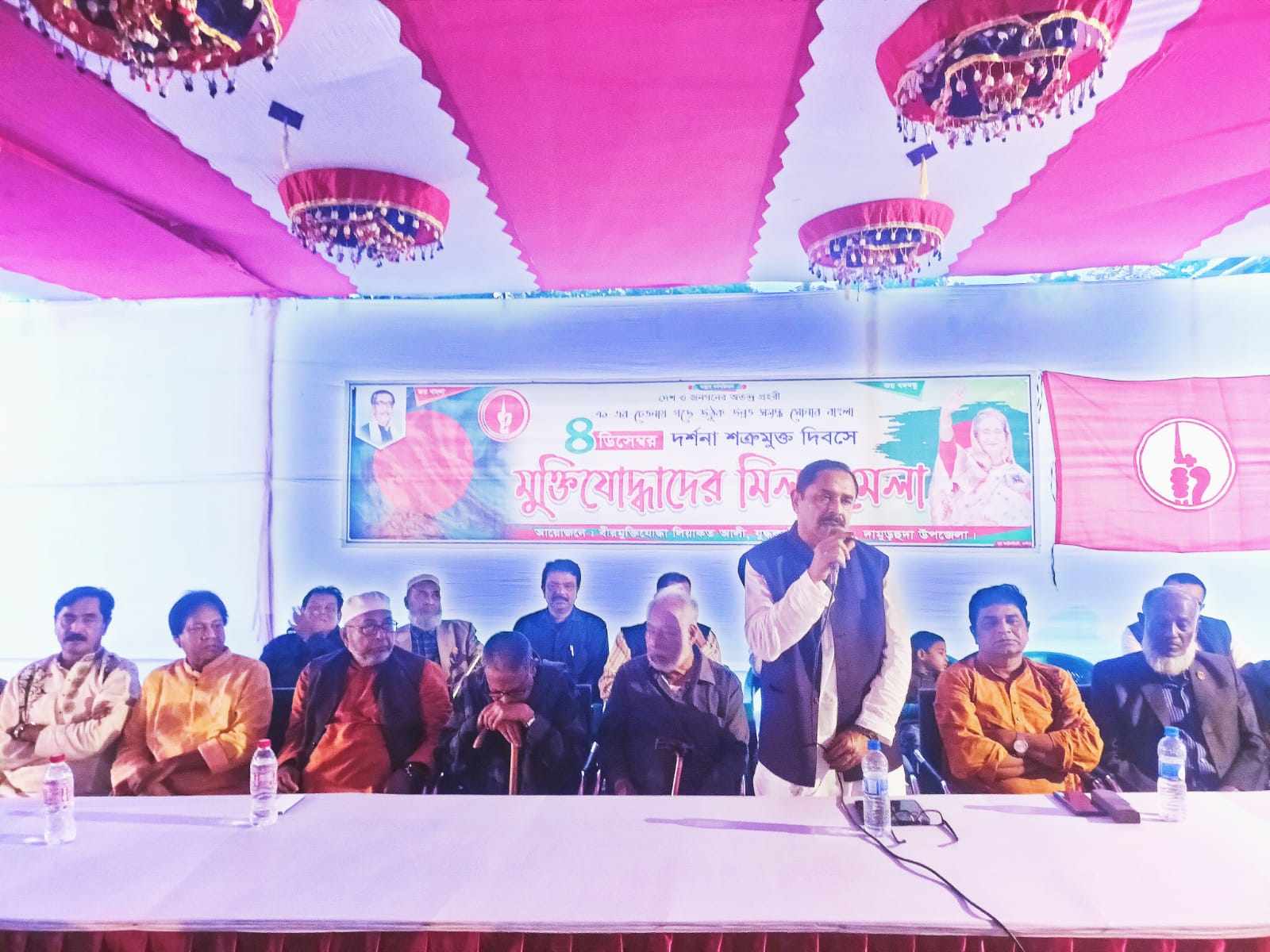 দর্শনায় শত্রুমুক্ত দিবস উপলক্ষে আলোচনা সভায় এমপি টগর