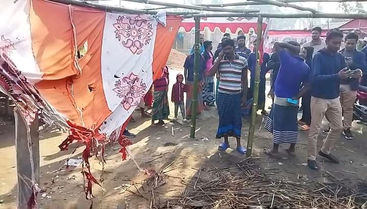 গাংনীতে দুর্বৃত্তের আগুনে পুড়ল নৌকার নির্বাচনী অফিস