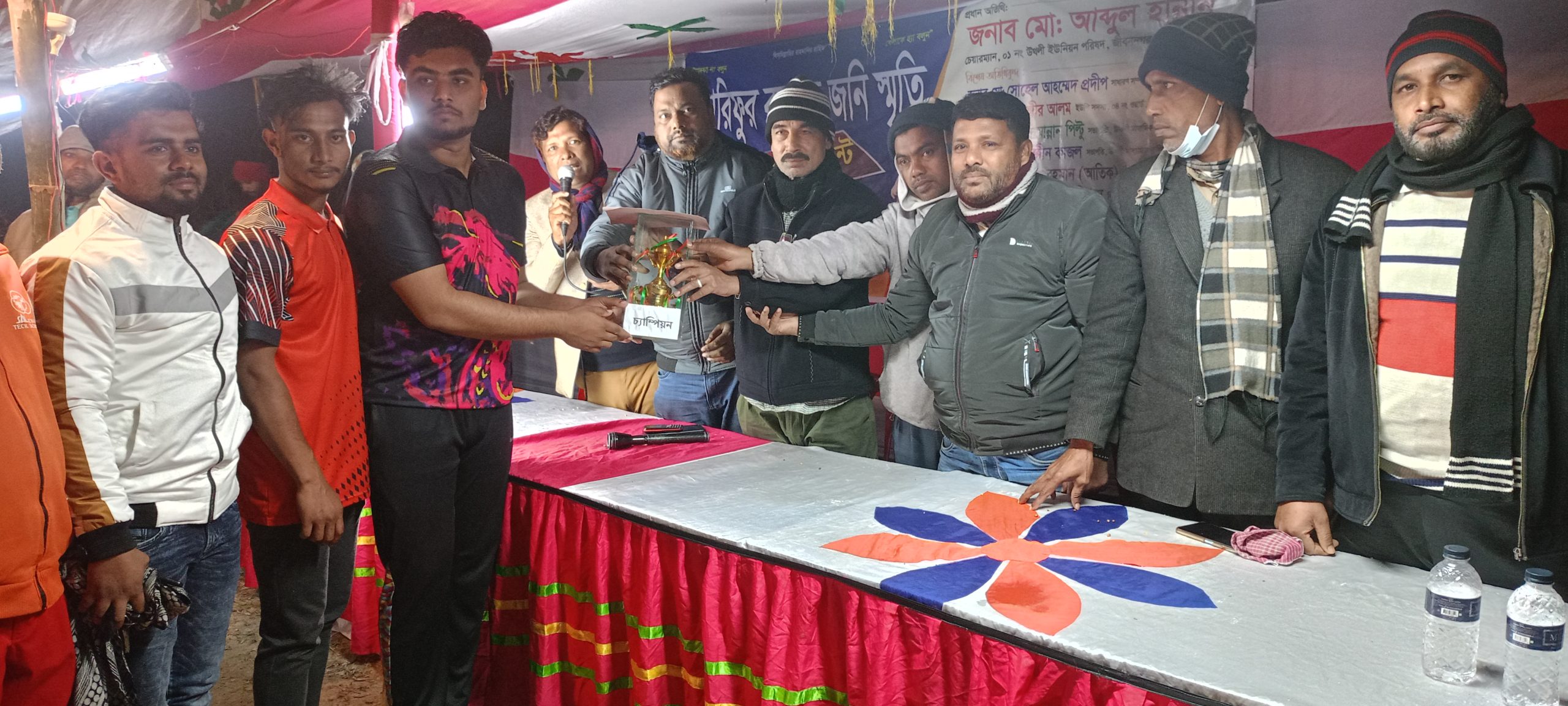 উথলীতে আরিফুর রহমান জনি স্মৃতি ব্যাডমিন্টন টুর্নামেন্টের