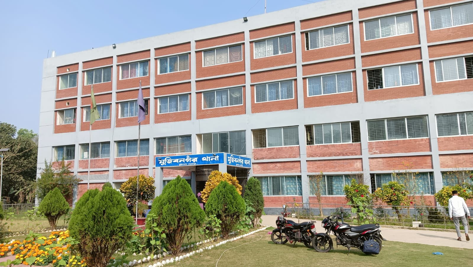 মুজিবনগরে দুই প্রার্থীর কর্মী-সমর্থকদের পাল্টাপাল্টি মামলা
