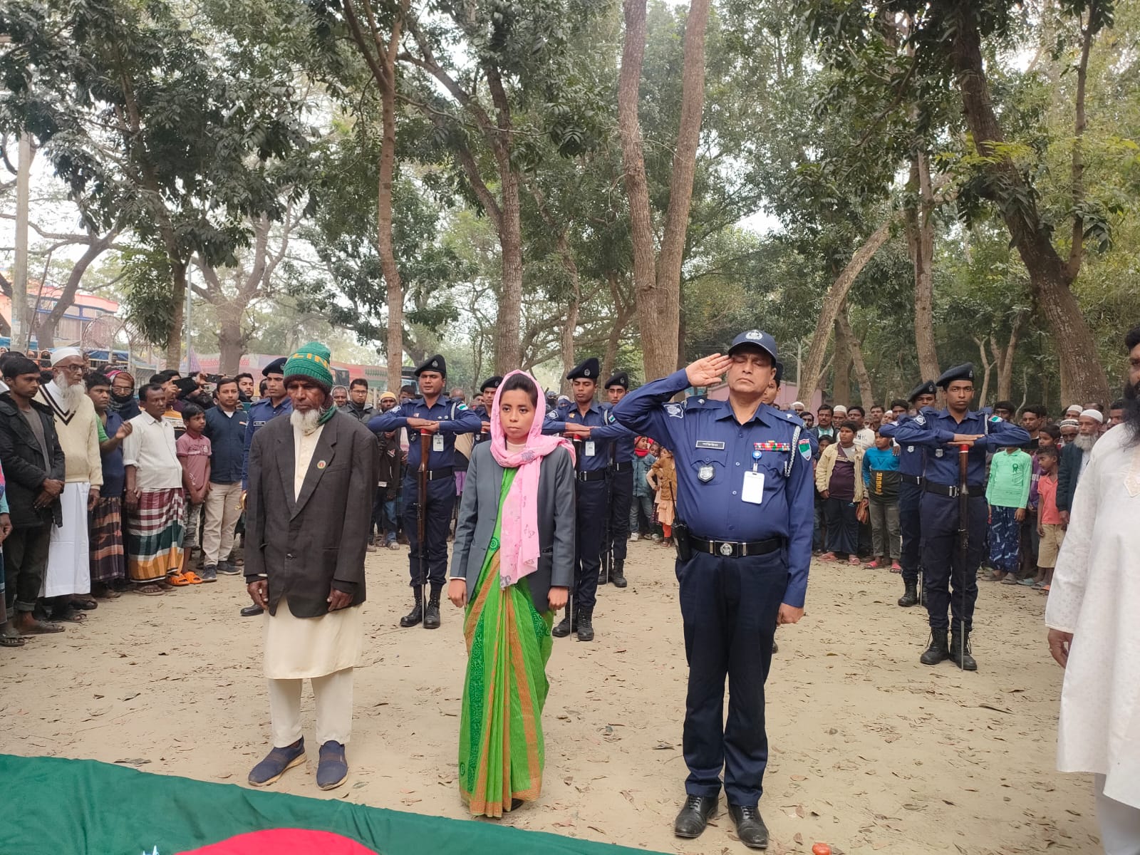 কুড়ুলগাছিতে বীর মুক্তিযোদ্ধা জমাত আলীকে রাষ্ট্রীয় মর্যাদায় দাফন