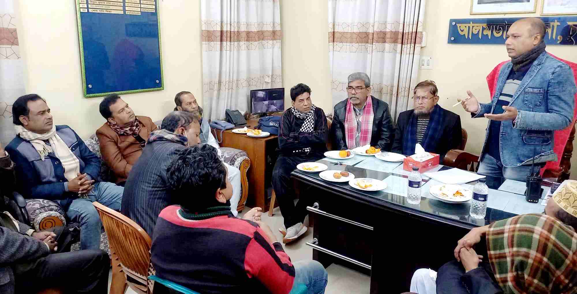 আলমডাঙ্গায় প্রেসক্লাবের সদস্যদের সাথে থানার নবাগত ওসির সৌজন্য সাক্ষাৎ