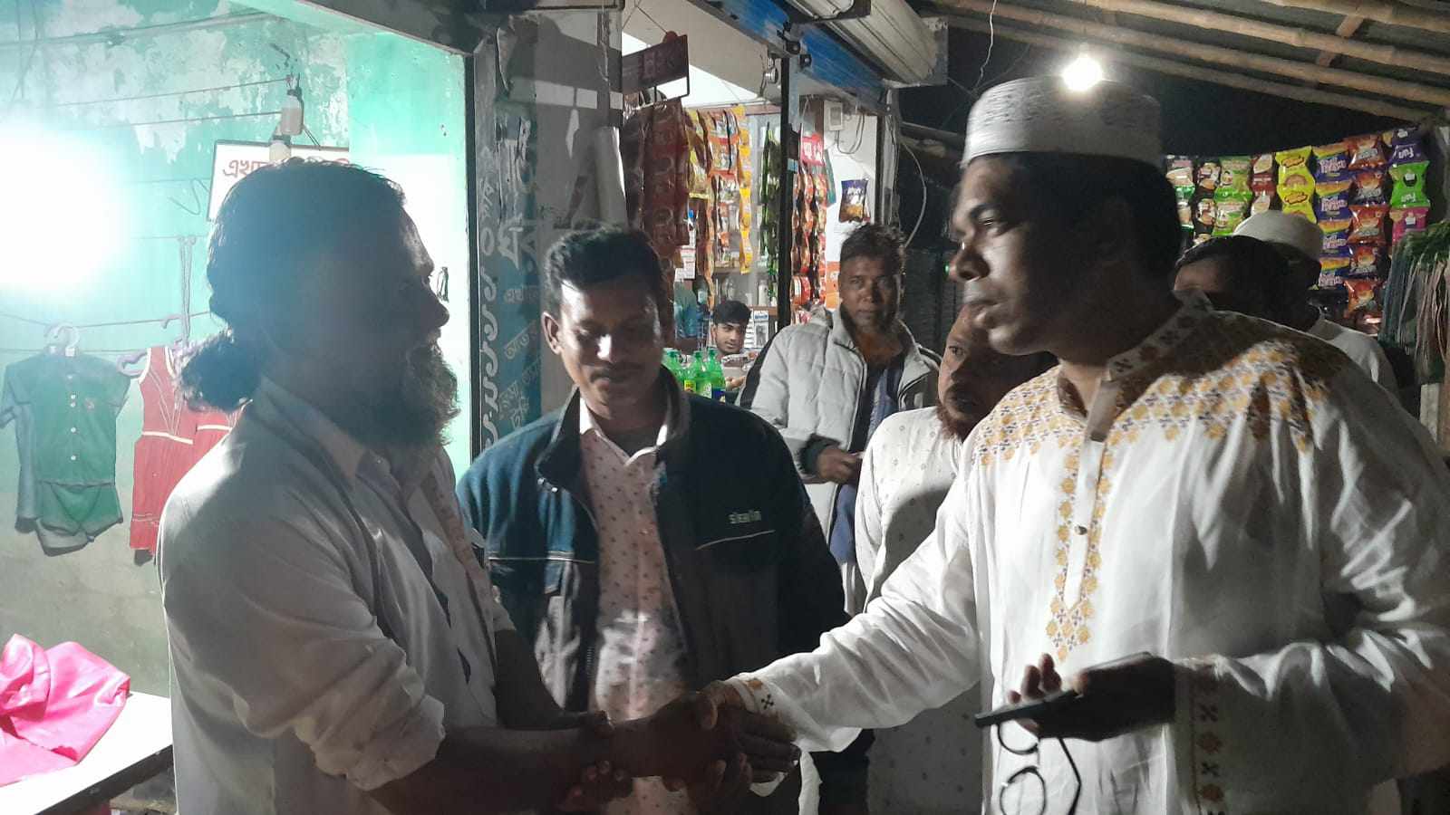 জীবননগরে উপজেলা নির্বাচন উপলক্ষে এস কে লিটনের পথসভা