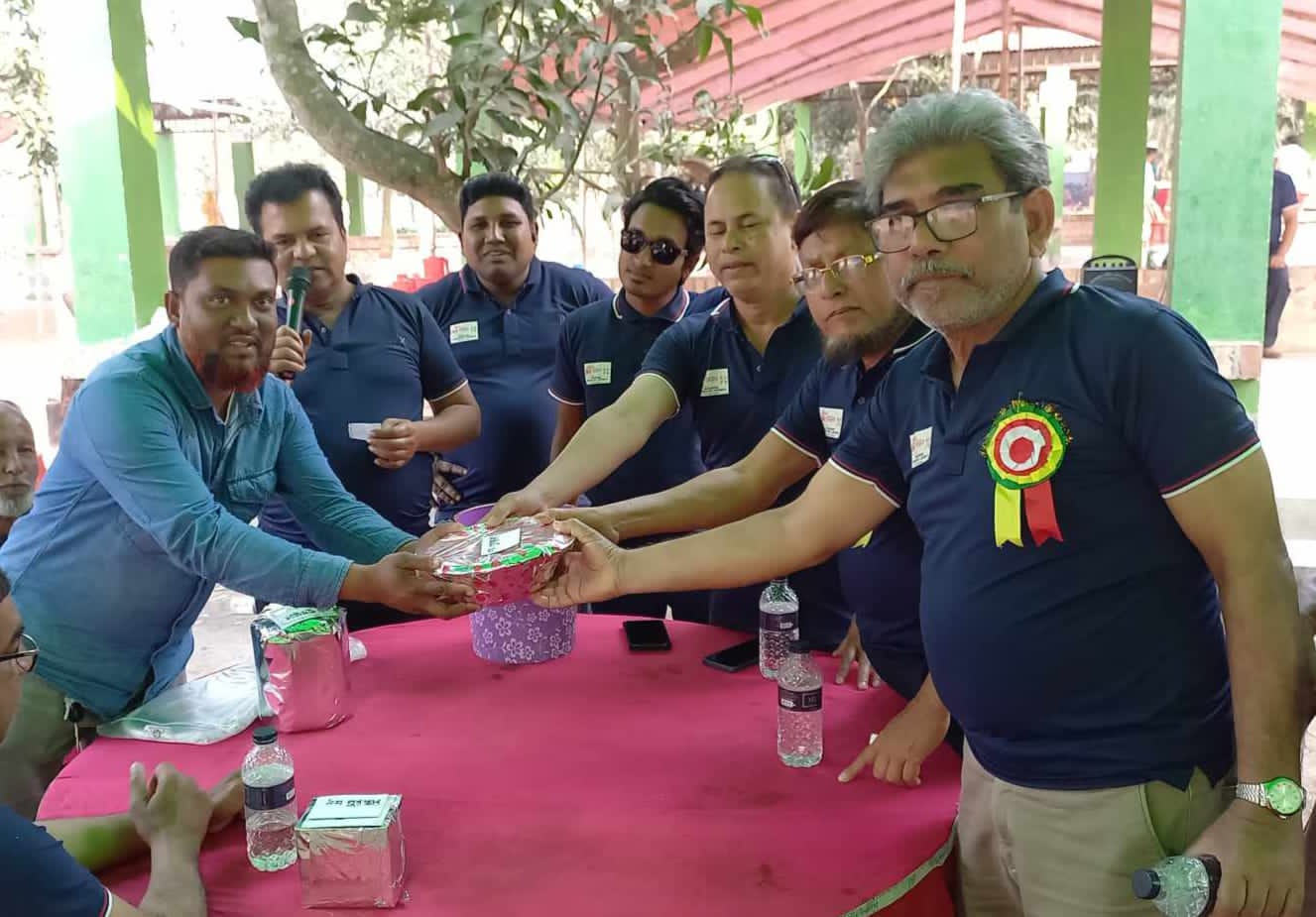 আলমডাঙ্গা প্রেসক্লাবের দিনব্যাপী বার্ষিক বনভোজন অনুষ্ঠিত