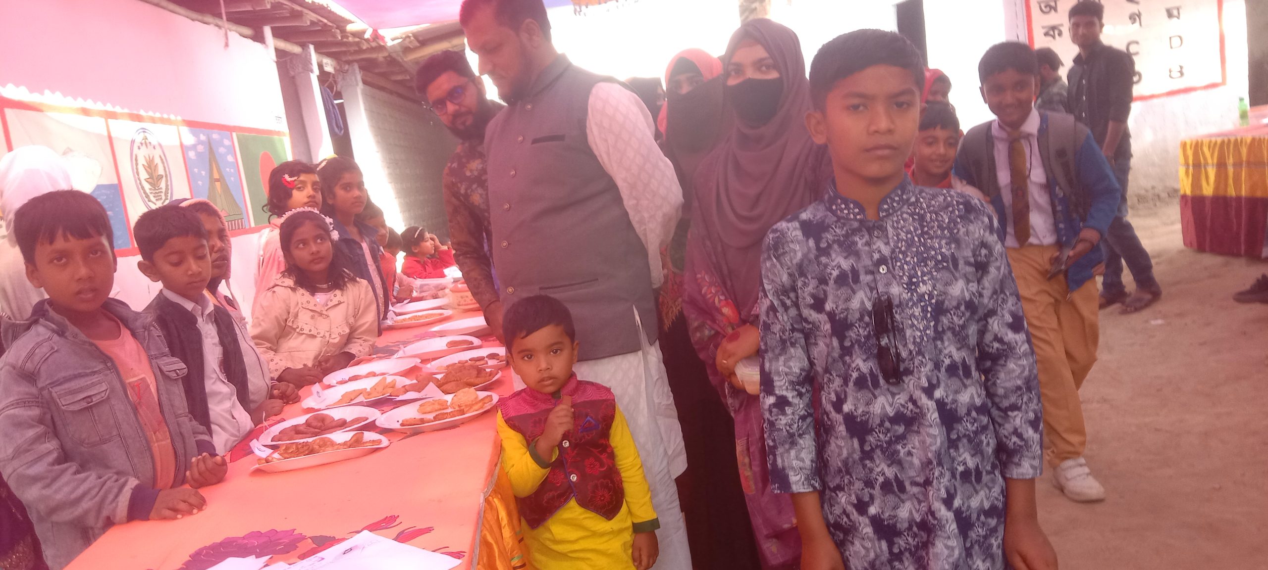 আন্দুলবাড়ীয়ায় পিঠা উৎসব